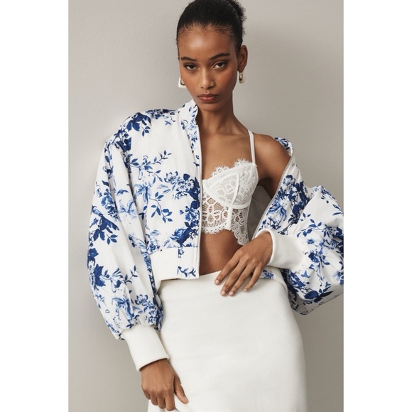 Cropped Floral Bomber Jacket - Picture 3 of 4